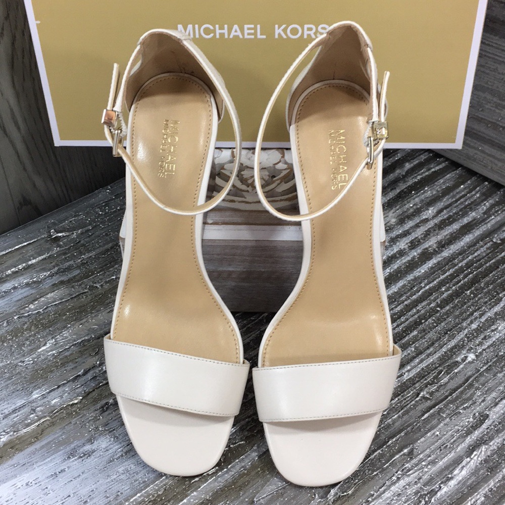 MICHAEL Michael Kors FIONA WEDGE LEATHER LT CREAM - Picture 3 of 8